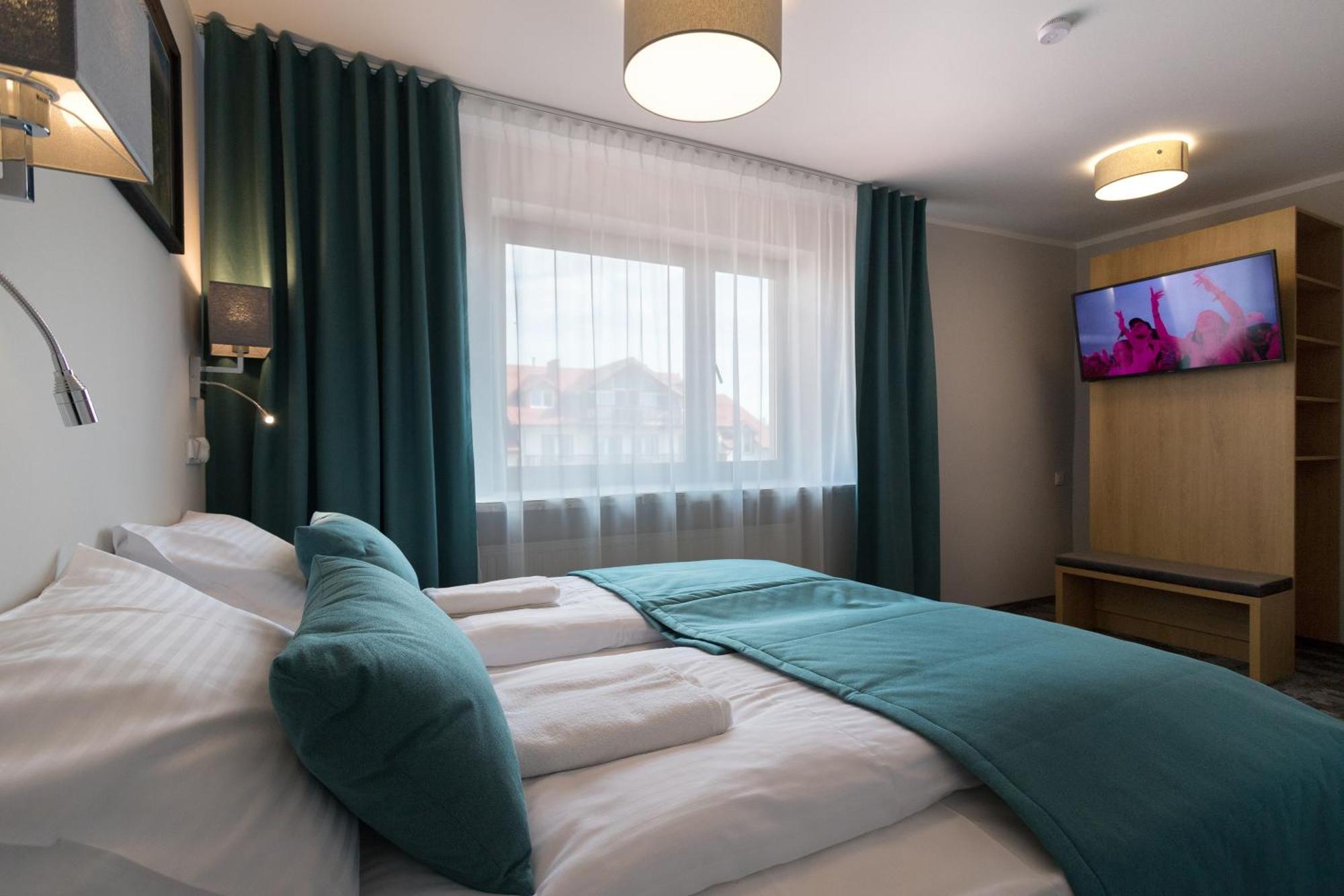 Przystanek Szrenica Hotel Шклярска Поремба Екстериор снимка